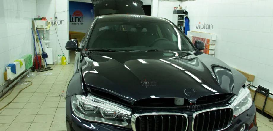 BMW X-6: Антигравийная защита LLUMAR GLOSS 2 BMW X-6: Антигравийная защита LLUMAR GLOSS 2