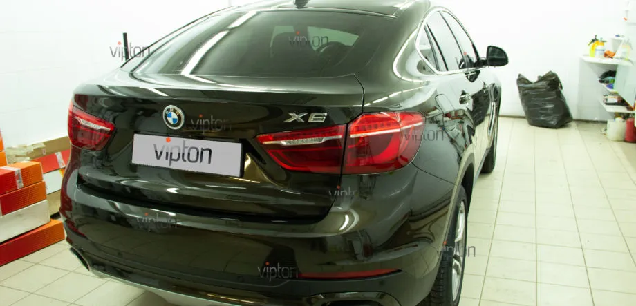 BMW X-6: тонирование 6