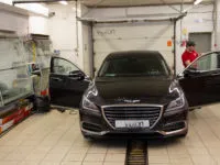 Genesis G80 : установка ударопрочной пленки