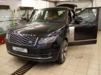Range Rover VOGE: бронирование стекол