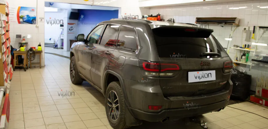 Jeep Grand Cherokee: тонировка 2