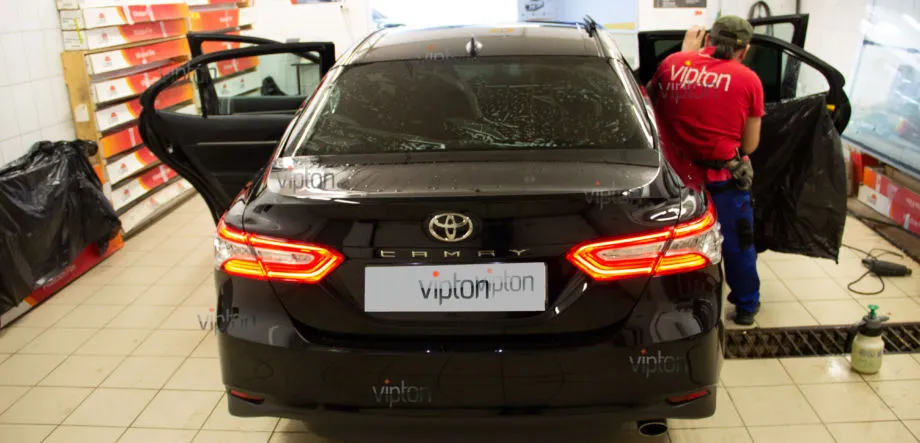 Toyota Camry: тонирование задней полусферы 2