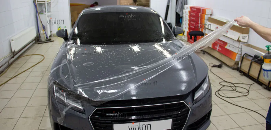 AUDI TT: Установка антигравийной пленки LLUMAR GLOSS 2