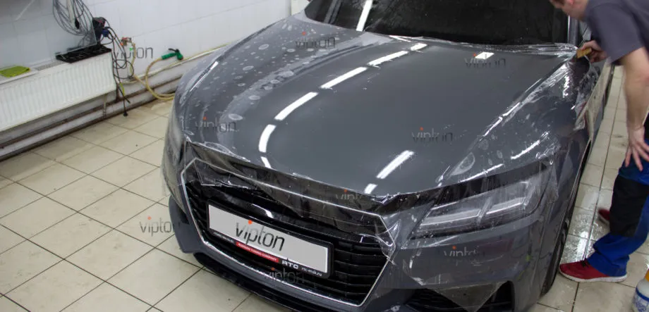 AUDI TT: Установка антигравийной пленки LLUMAR GLOSS 5