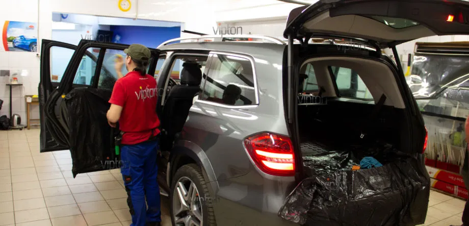 Mercedes-Benz GLS-klasse:тонирование задняя части 6 Mercedes-Benz GLS-klasse:тонирование задняя части 6