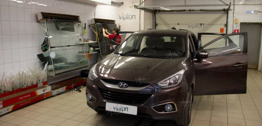 Hyundai ix35: тонировка задняя полусфера 2