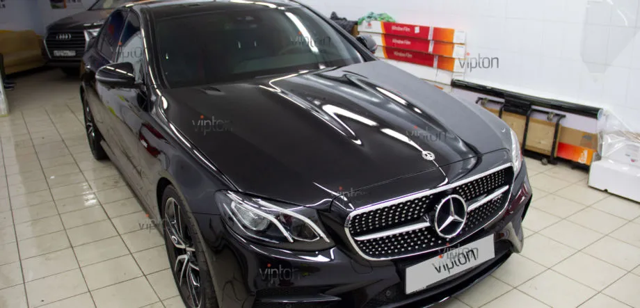 Mercedes-Benz E-klasse amg: тонировка 1