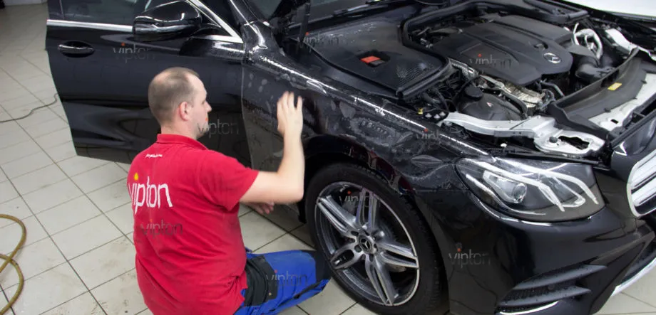 MERCEDES E-KLASS W-213 LLUMAR GLOSS PPF 3
