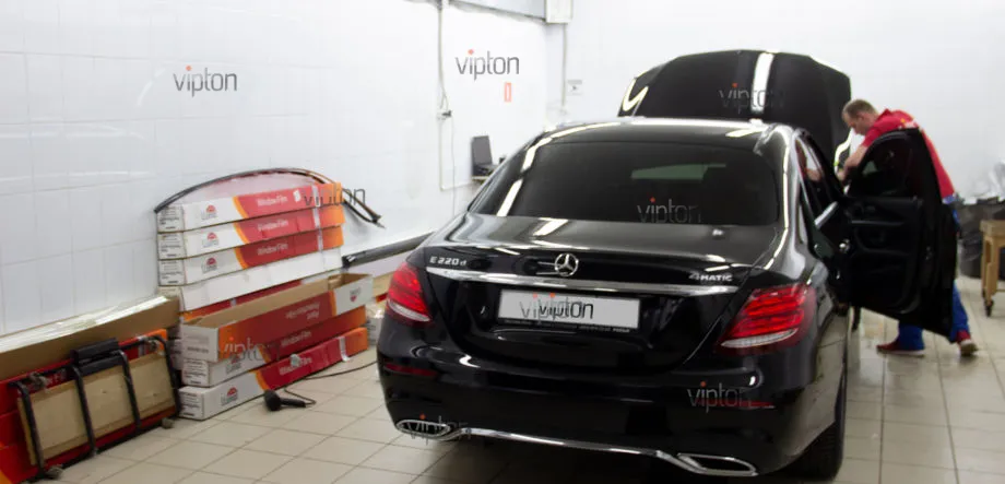MERCEDES E-KLASS W-213 LLUMAR GLOSS PPF 5