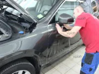 Volvo XC90: Антигравийная защита