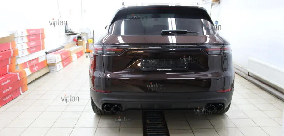 Porsche Cayenne: Антигравийное покрытие 9 Porsche Cayenne: Антигравийное покрытие 9