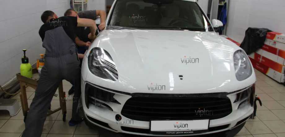 Porsche Macan Антигравийная пленка- LLumar PPF Gloss HC CA 7 Porsche Macan Антигравийная пленка- LLumar PPF Gloss HC CA 7