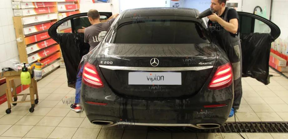 Mercedes-Benz E-klasse: тонировка 1