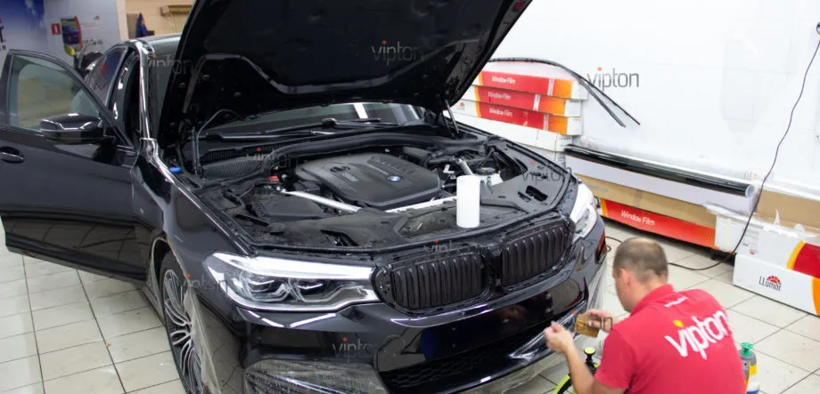 BMW 5 серия расширенный пакет LLumar 8