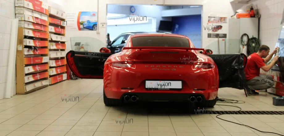 Porsche 911 Llumar ATR 15 CH SR HPR. 6 Porsche 911 Llumar ATR 15 CH SR HPR. 6