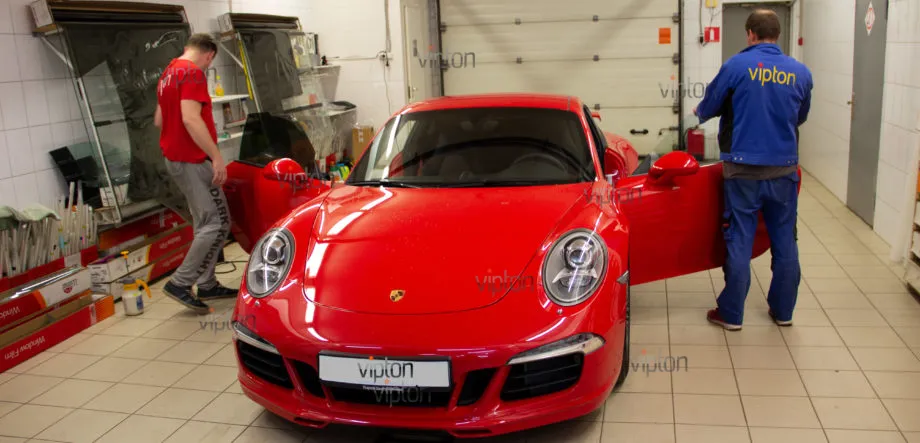Porsche 911 Llumar ATR 15 CH SR HPR. 12 Porsche 911 Llumar ATR 15 CH SR HPR. 12