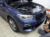 BMW X-3: LLUMAR GLOSS PPF