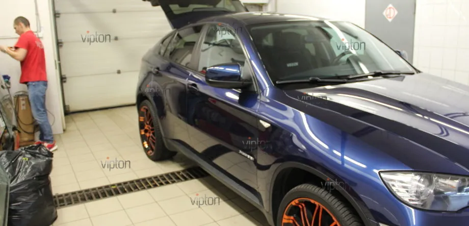 BMW X6: Абразивная полировка кузова и нанесение керамического 3 BMW X6: Абразивная полировка кузова и нанесение керамического 3