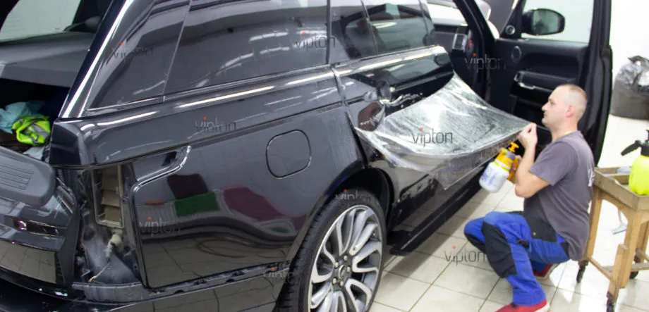 Land Rover Range Rover: SPARKS TOP 5