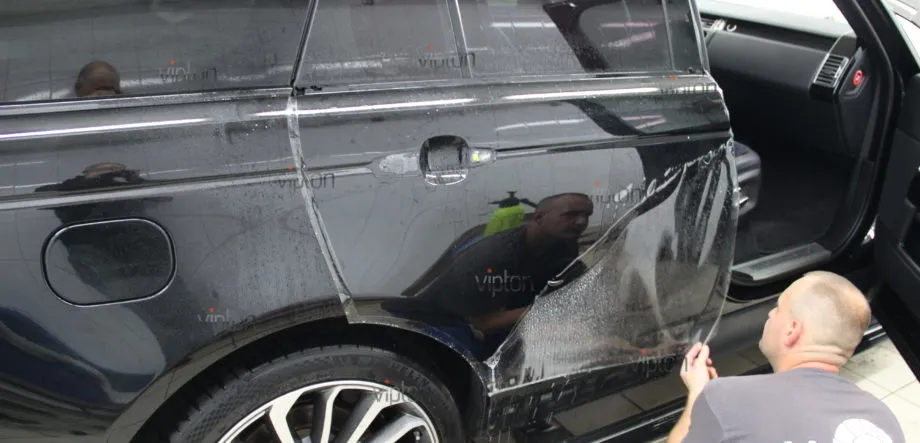 Land Rover Range Rover: SPARKS TOP 6