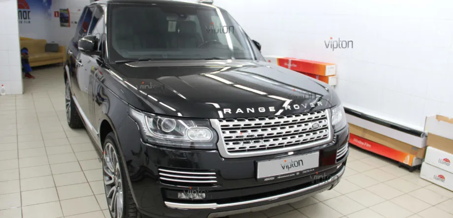 Land Rover Range Rover: SPARKS TOP 9