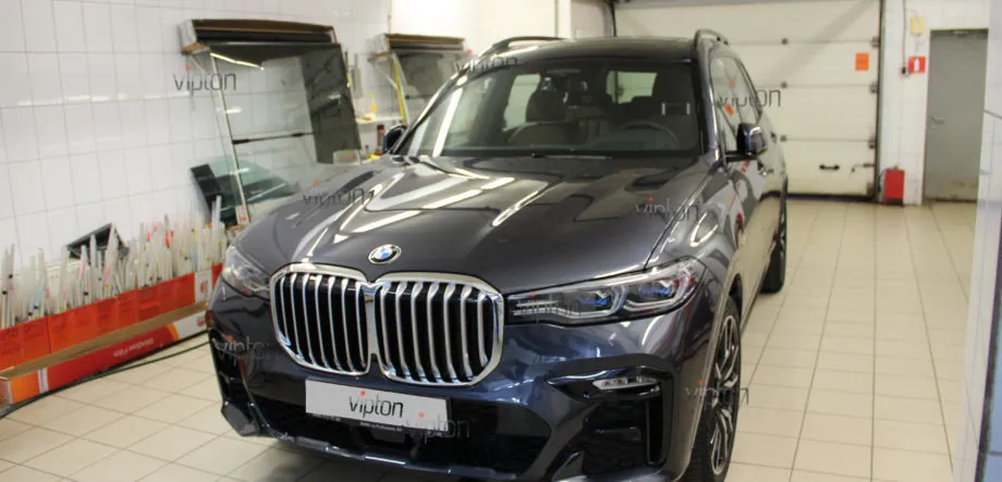 BMW X7 Антигравийная пленка- LLumar PPF Gloss HC CA 4 BMW X7 Антигравийная пленка- LLumar PPF Gloss HC CA 4