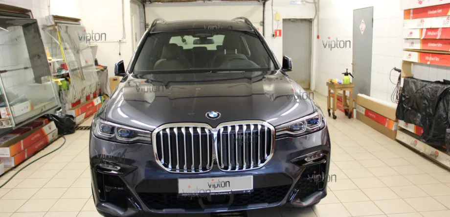 BMW X7 Антигравийная пленка- LLumar PPF Gloss HC CA 2 BMW X7 Антигравийная пленка- LLumar PPF Gloss HC CA 2