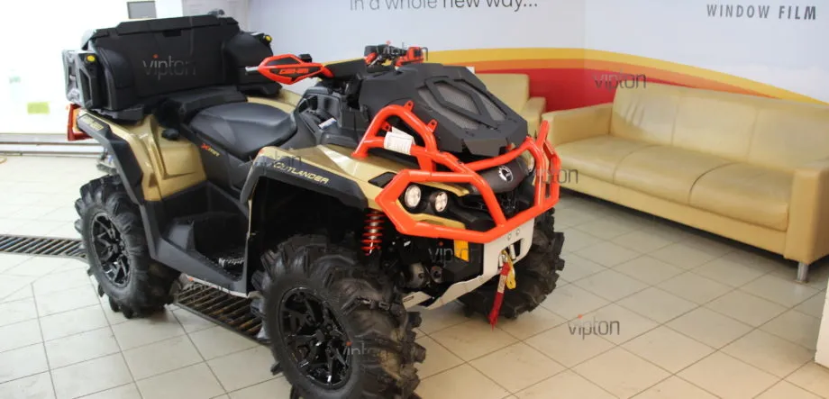 BRP Can-Am Outlander MAX 1000 2