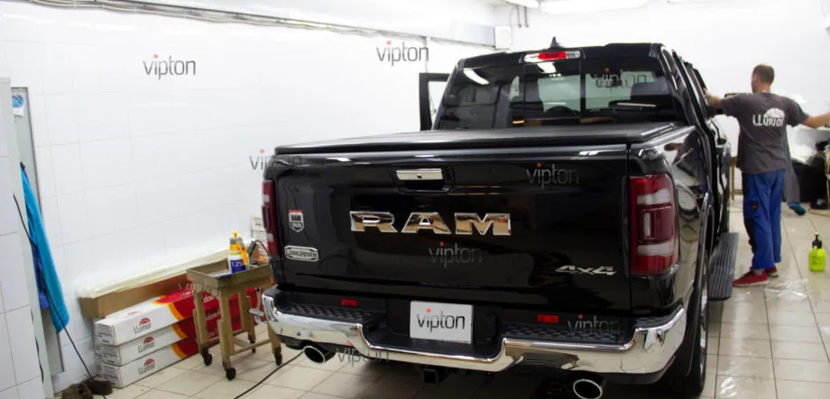 Dodge RAM llumar gloss 1
