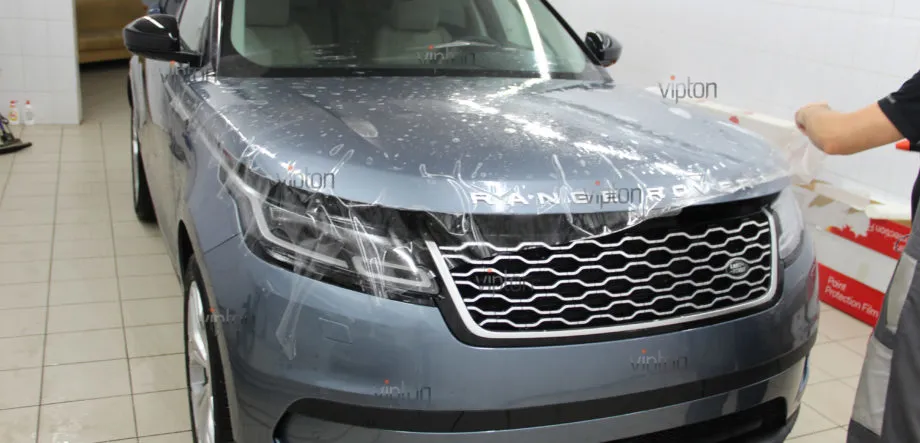 Land Rover Range Rover Velar 4