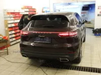 Porsche Cayenne:Бронирование стекол