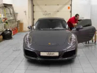 Porsche 911: Тонирование Llumar ATR 15