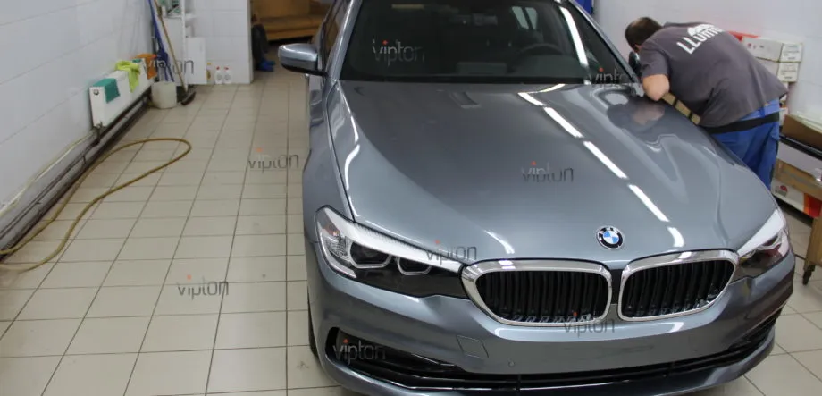 BMW 5 серия (G-30): Антигравийная защита LLumar PPF Gloss 1