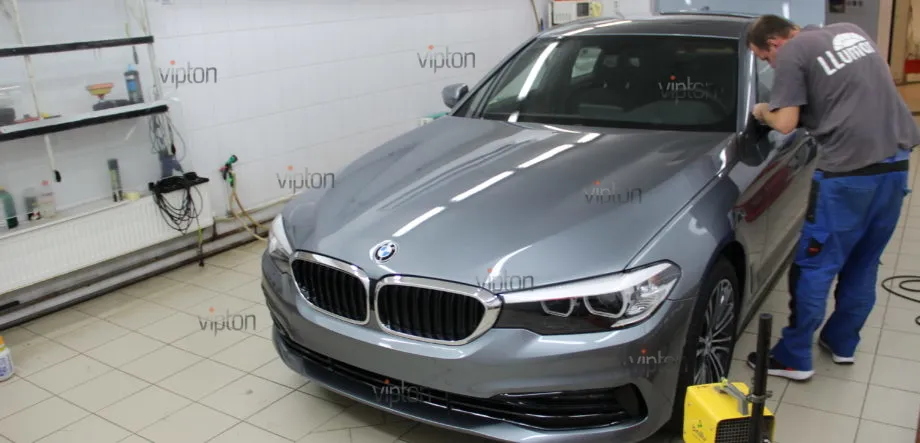 BMW 5 серия (G-30): Антигравийная защита LLumar PPF Gloss 2