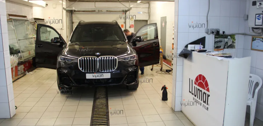 BMW X7: Тонировка LLumar AIR 75 SR HPR. 3 BMW X7: Тонировка LLumar AIR 75 SR HPR. 3