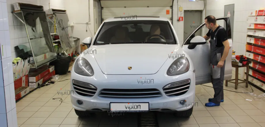 Porsche Cayenne:LLumar AIR 75 SR HPR. 5