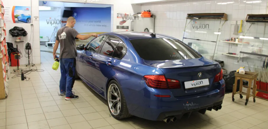 BMW M5: Тонировка LLumar ATR 05 3 BMW M5: Тонировка LLumar ATR 05 3