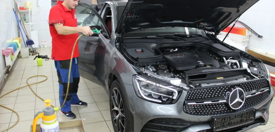 Mercedes-Benz GLC Coupe LLUMAR GLOSS PPF 10 Mercedes-Benz GLC Coupe LLUMAR GLOSS PPF 10
