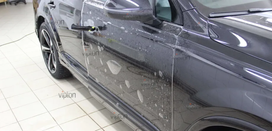Audi Q7: Пленка SPARKS TOP-расширенный пакет 2