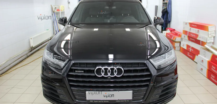 Audi Q7: Пленка SPARKS TOP-расширенный пакет 5