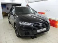 Audi Q7: Пленка SPARKS TOP-расширенный пакет