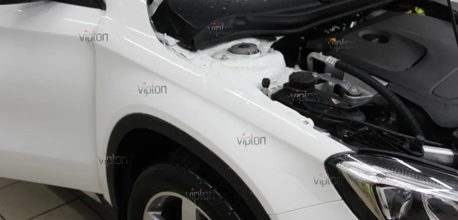 Mercedes-Benz GLA:  LLumar Platinum Plus PPF 3