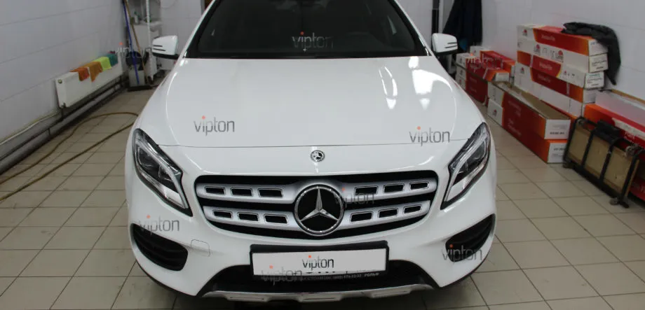 Mercedes-Benz GLA:  LLumar Platinum Plus PPF 7
