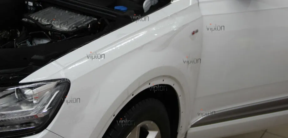 Audi Q7: Установка антигравийной пленки LLUMAR GLOSS PPF 2