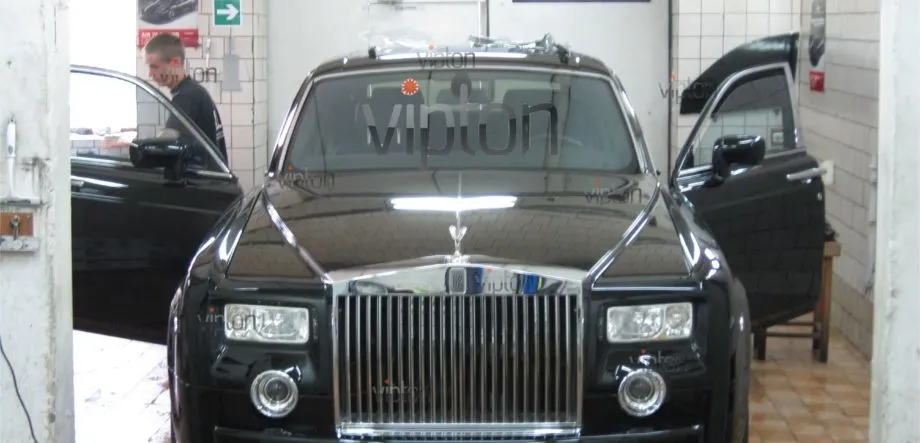 ROLLS-ROYCE PHANTOM: тонировка пленка LLumar 2 ROLLS-ROYCE PHANTOM: тонировка пленка LLumar 2