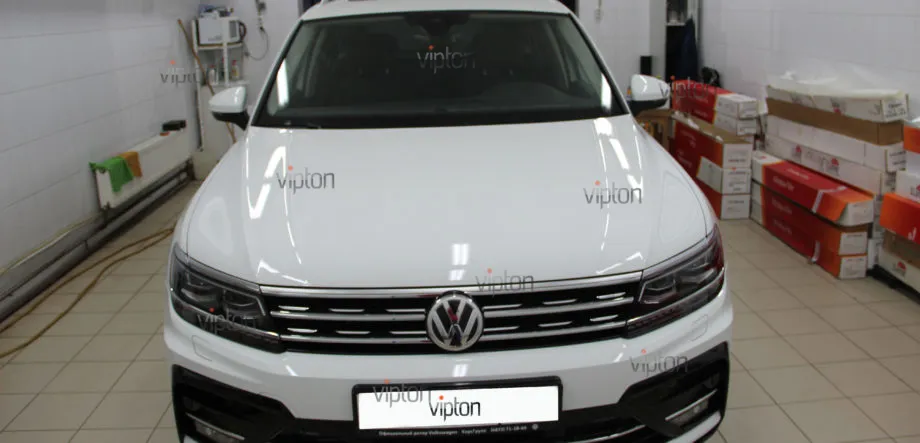 Volkswagen Tiguan LLumar Platinum Plus PPF 1 Volkswagen Tiguan LLumar Platinum Plus PPF 1
