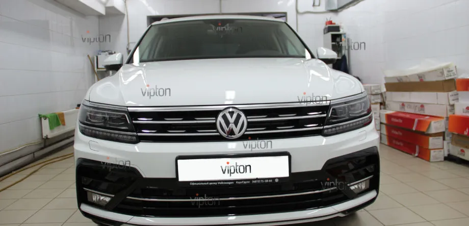 Volkswagen Tiguan LLumar Platinum Plus PPF 2 Volkswagen Tiguan LLumar Platinum Plus PPF 2