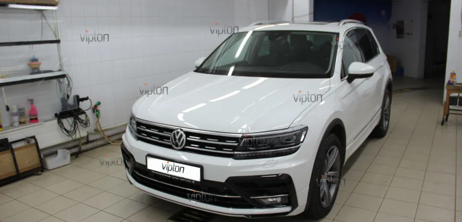 Volkswagen Tiguan LLumar Platinum Plus PPF 3 Volkswagen Tiguan LLumar Platinum Plus PPF 3