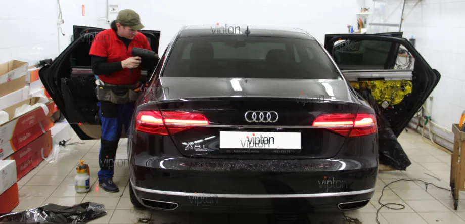 Audi A8: Тонирование а/м 1