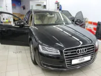 Audi A8: Тонирование а/м